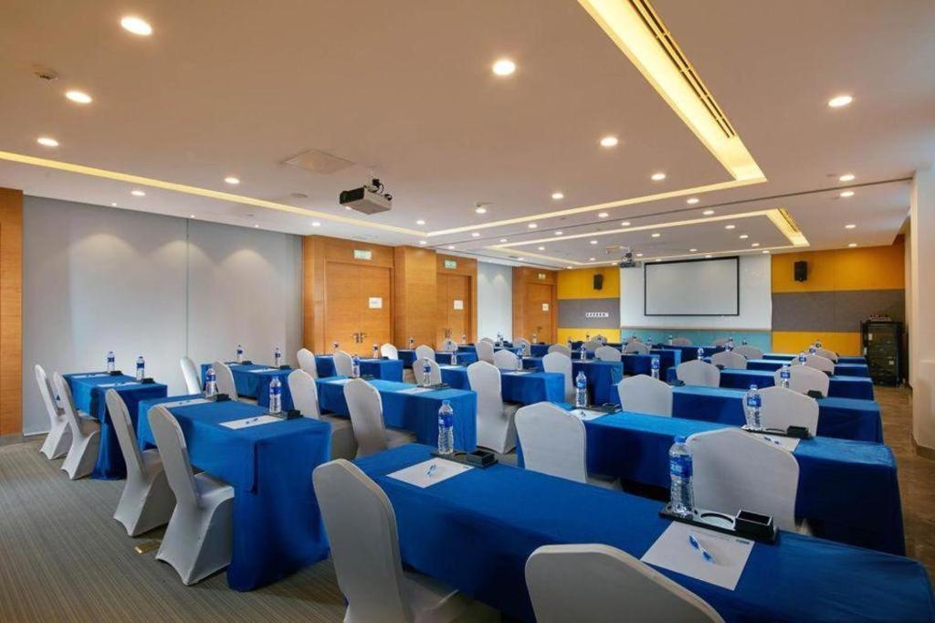 Holiday Inn Express Handan East By Ihg Εξωτερικό φωτογραφία