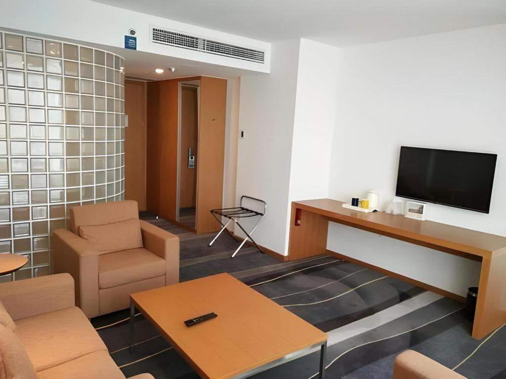 Holiday Inn Express Handan East By Ihg Εξωτερικό φωτογραφία